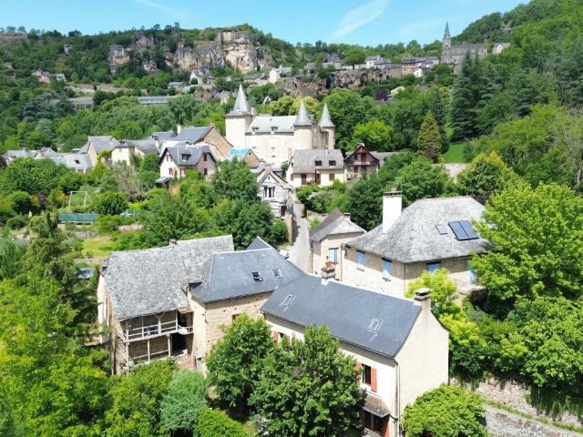 Maison 9 pièces 275 m²