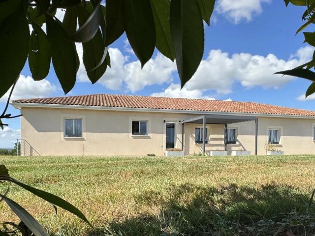 Maison 9 pièces 275 m²