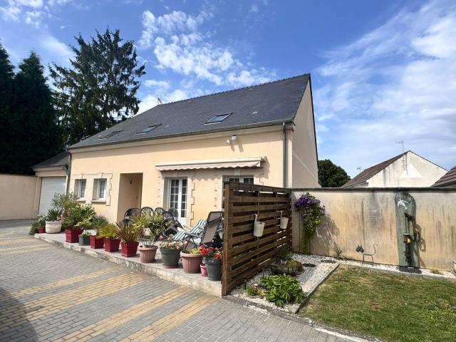 Maison 9 pièces 275 m²