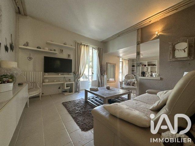 Maison 9 pièces 275 m²