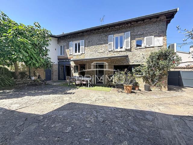 Maison 9 pièces 276 m²