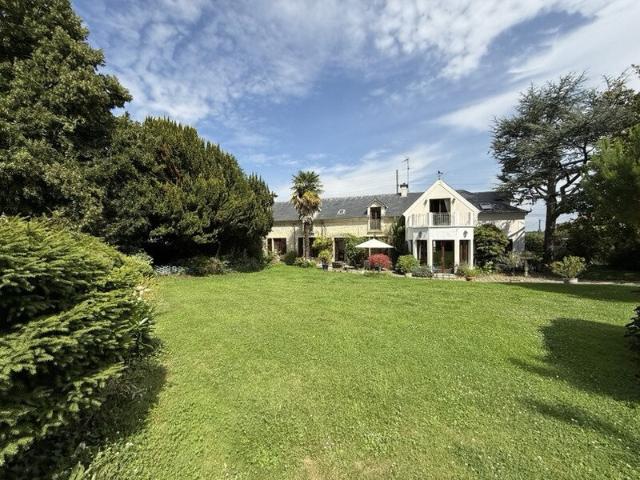 Maison 9 pièces 276 m²