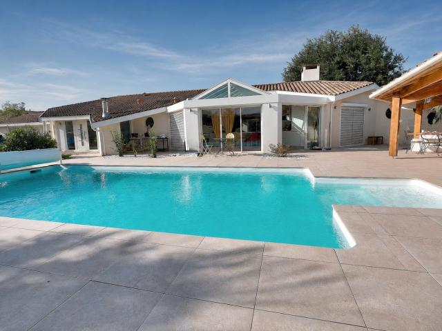 Maison 9 pièces 278 m²
