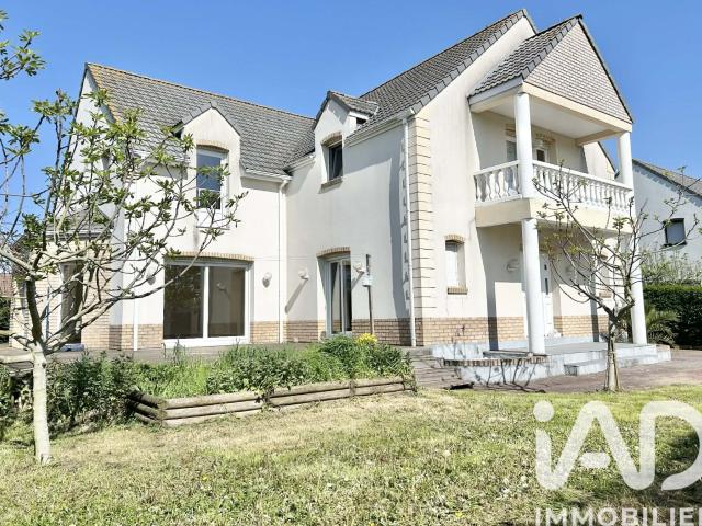 Maison 9 pièces 278 m²