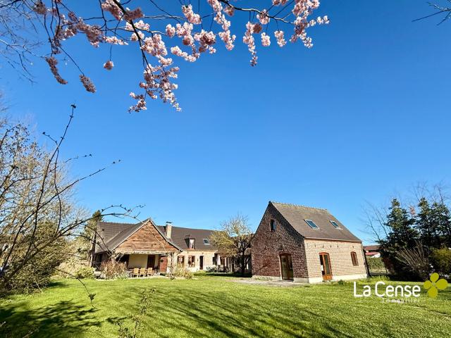 Maison 9 pièces 270 m²