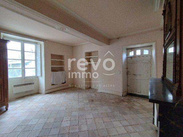 Maison 9 pièces 270 m²
