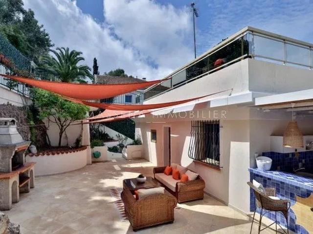 Maison 9 pièces 270 m²