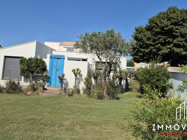 Maison 9 pièces 273 m²