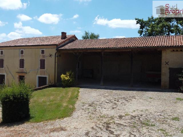 Maison 9 pièces 284 m²
