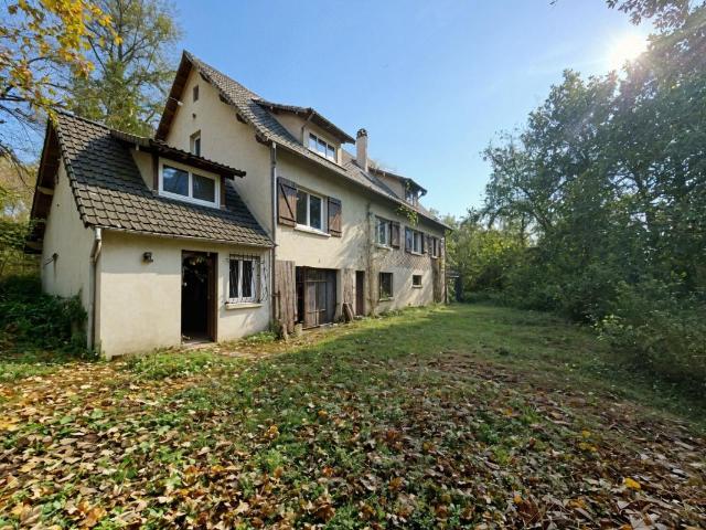 Maison 9 pièces 284 m²