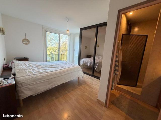 Maison 9 pièces 284 m²