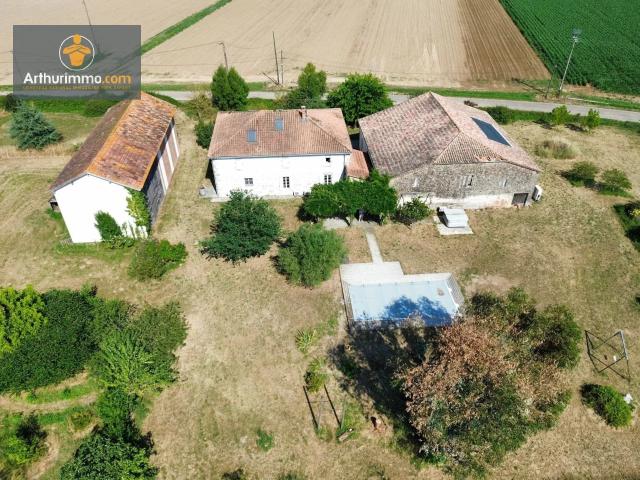 Maison 9 pièces 285 m²