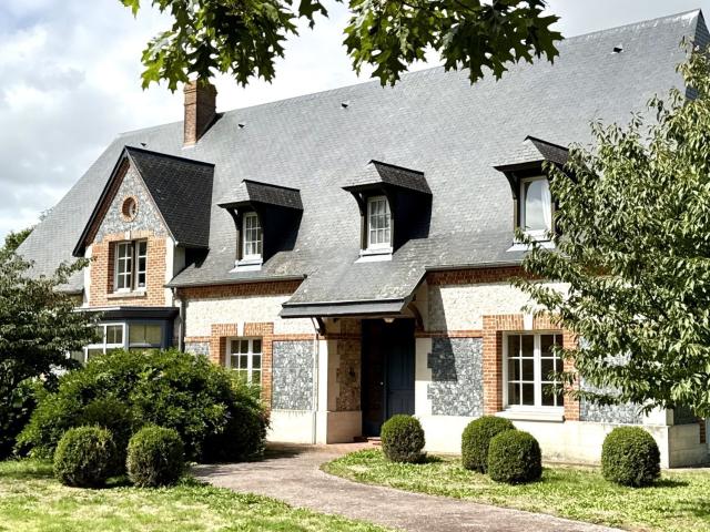 Maison 9 pièces 286 m²