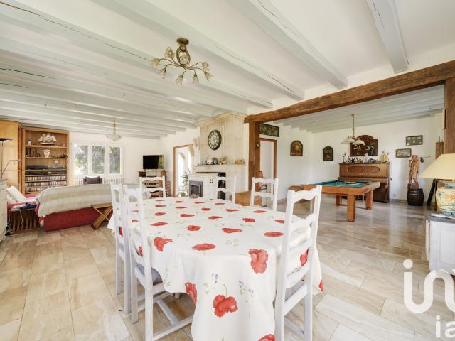 Maison 9 pièces 286 m²