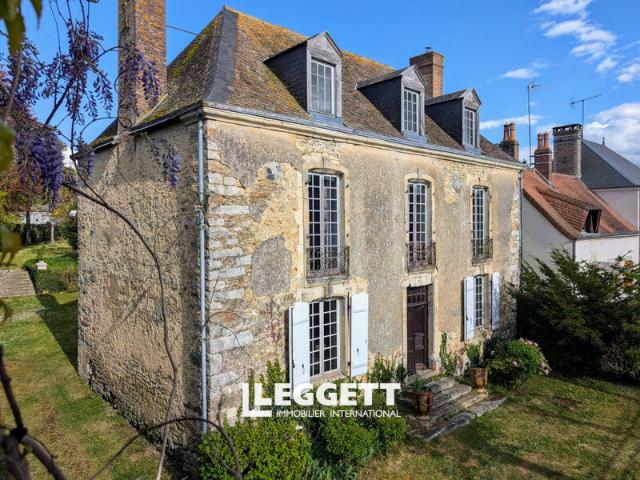 Maison 9 pièces 280 m²