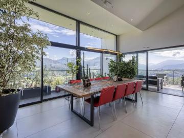 Maison 9 pièces 280 m²