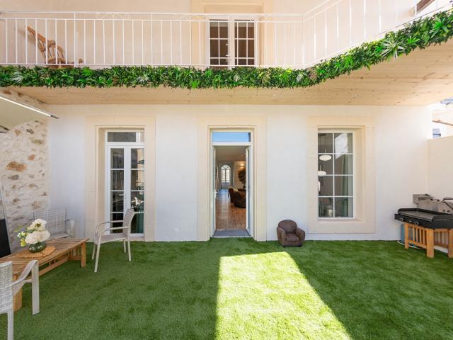 Maison 9 pièces 281 m²