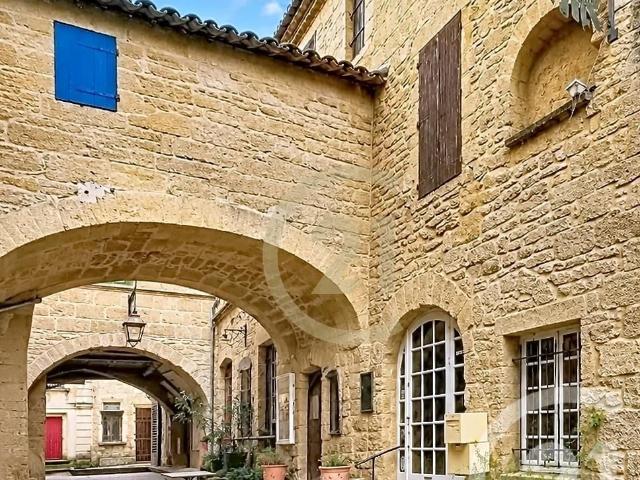 Maison 9 pièces 281 m²
