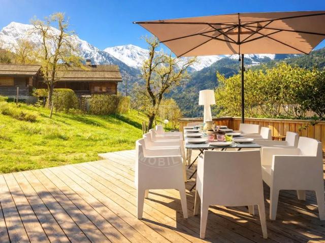 Maison 9 pièces 282 m²