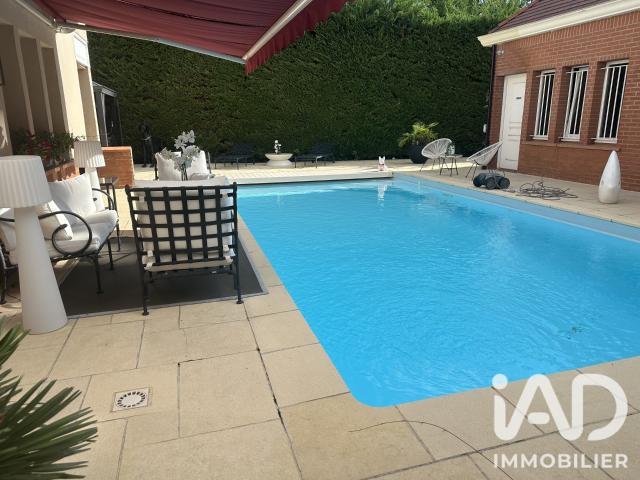 Maison 9 pièces 282 m²
