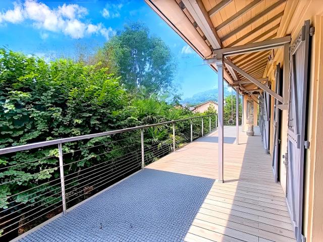 Maison 9 pièces 298 m²