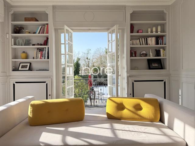 Maison 9 pièces 290 m²