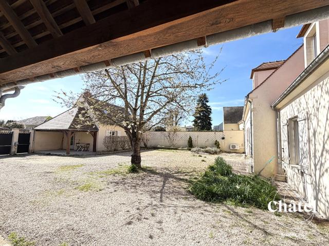 Maison 9 pièces 290 m²