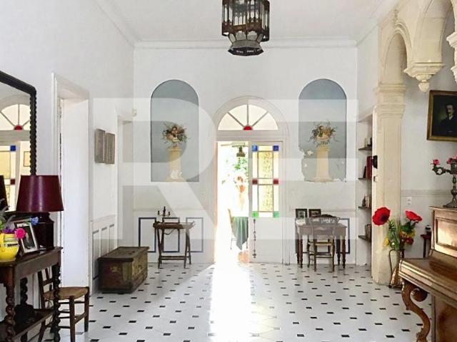 Maison 9 pièces 306 m²