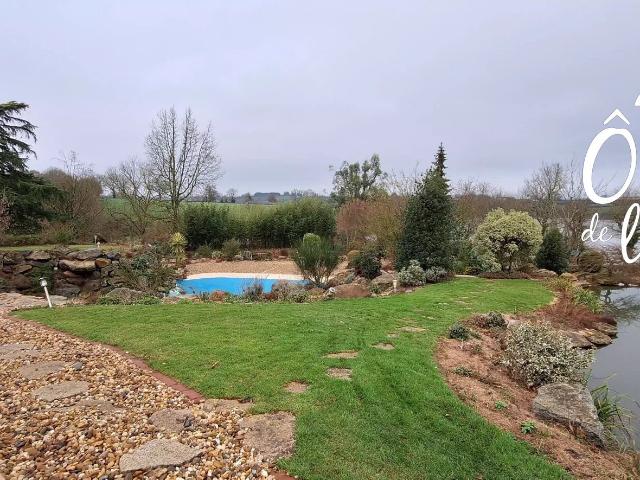 Maison 9 pièces 309 m²