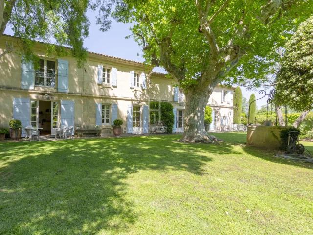 Maison 9 pièces 290 m²