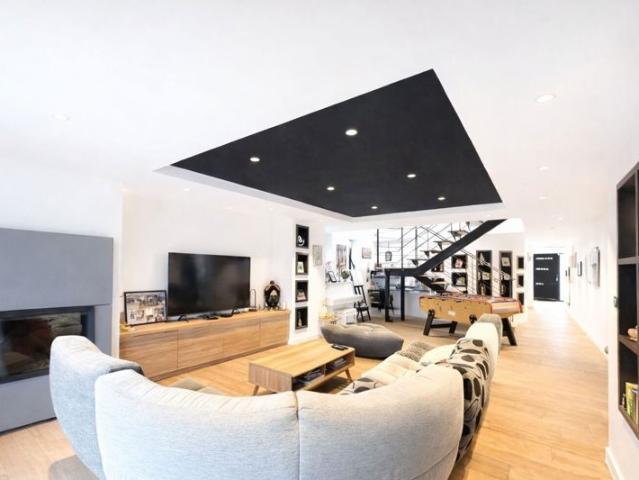 Maison 9 pièces 301 m2