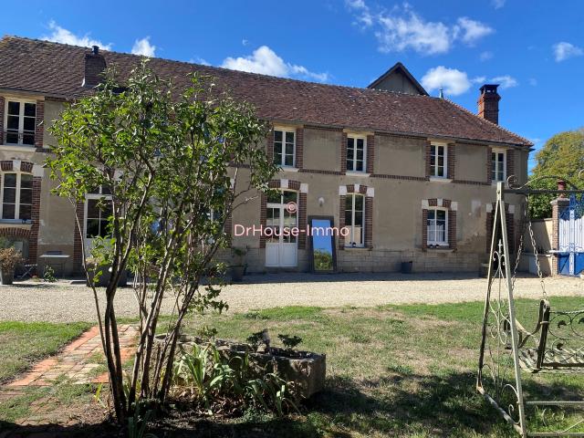 Maison 9 pièces 310 m²