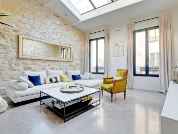 Maison 9 pièces 324 m²