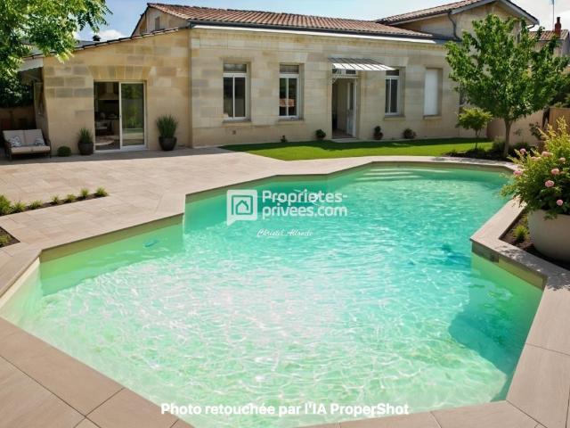 Maison 9 pièces 320 m²