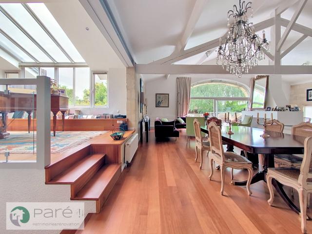 Maison 9 pièces 322 m²