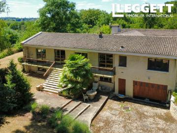 Maison 9 pièces 323 m²