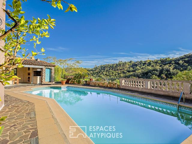 Maison 9 pièces 335 m²