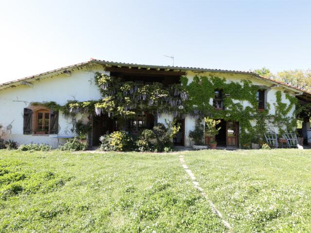 Maison 9 pièces 344 m²