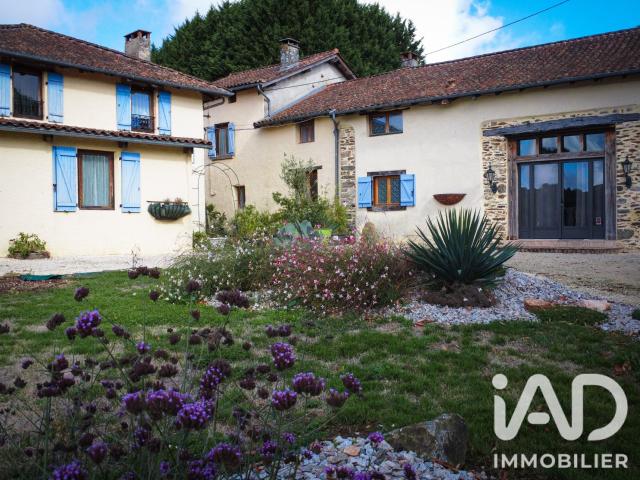 Maison 9 pièces 347 m²