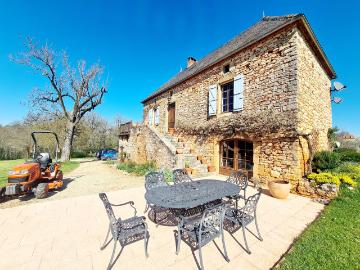 Maison 9 pièces 340 m²