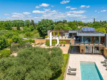 Maison 9 pièces 273 m²