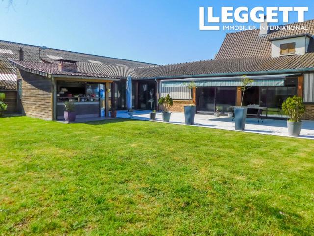 Maison 9 pièces 340 m²