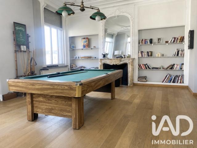 Maison 9 pièces 340 m²