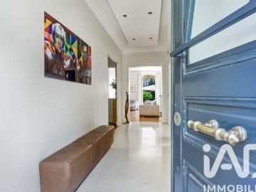 Maison 9 pièces 356 m²