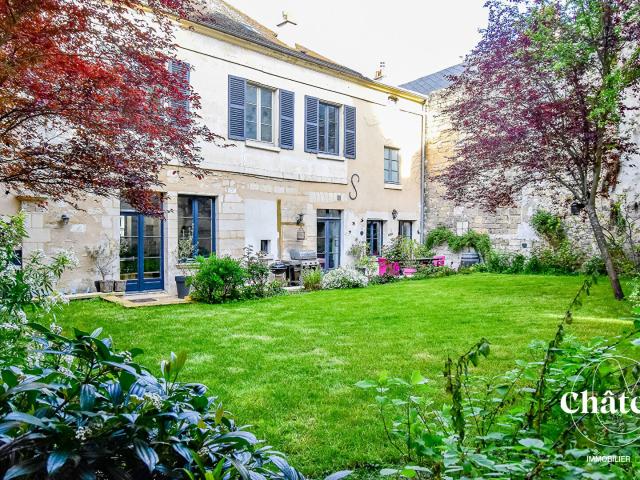 Maison 9 pièces 286 m²
