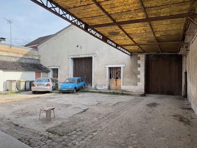 Maison 9 pièces 350 m²