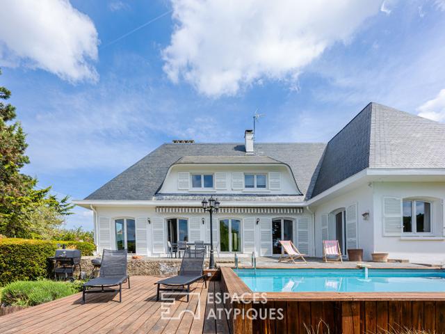 Maison 9 pièces 370 m²