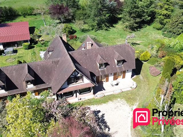 Maison 10 pièces 400 m²
