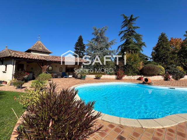Maison 9 pièces 430 m²