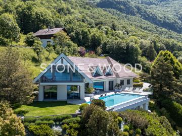 Maison 9 pièces 450 m²